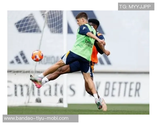 姆巴佩健身房内训练照片曝光透露恢复情况良好无大碍